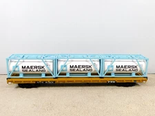 MTH 20-95290 60' Flat Car w/(3) Maersk Tank Containers #97524
