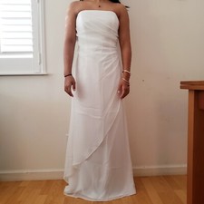 Long Strapless White Chiffon Wedding Dress, size 6