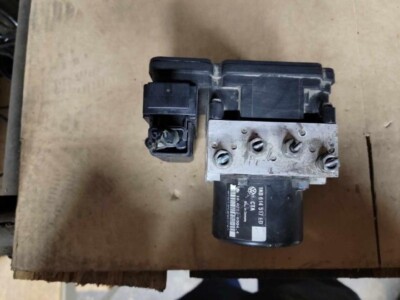 2011-2014 Volkswagen Jetta 11-12 Golf ABS Anti Lock Brake Assembly Pump OEM