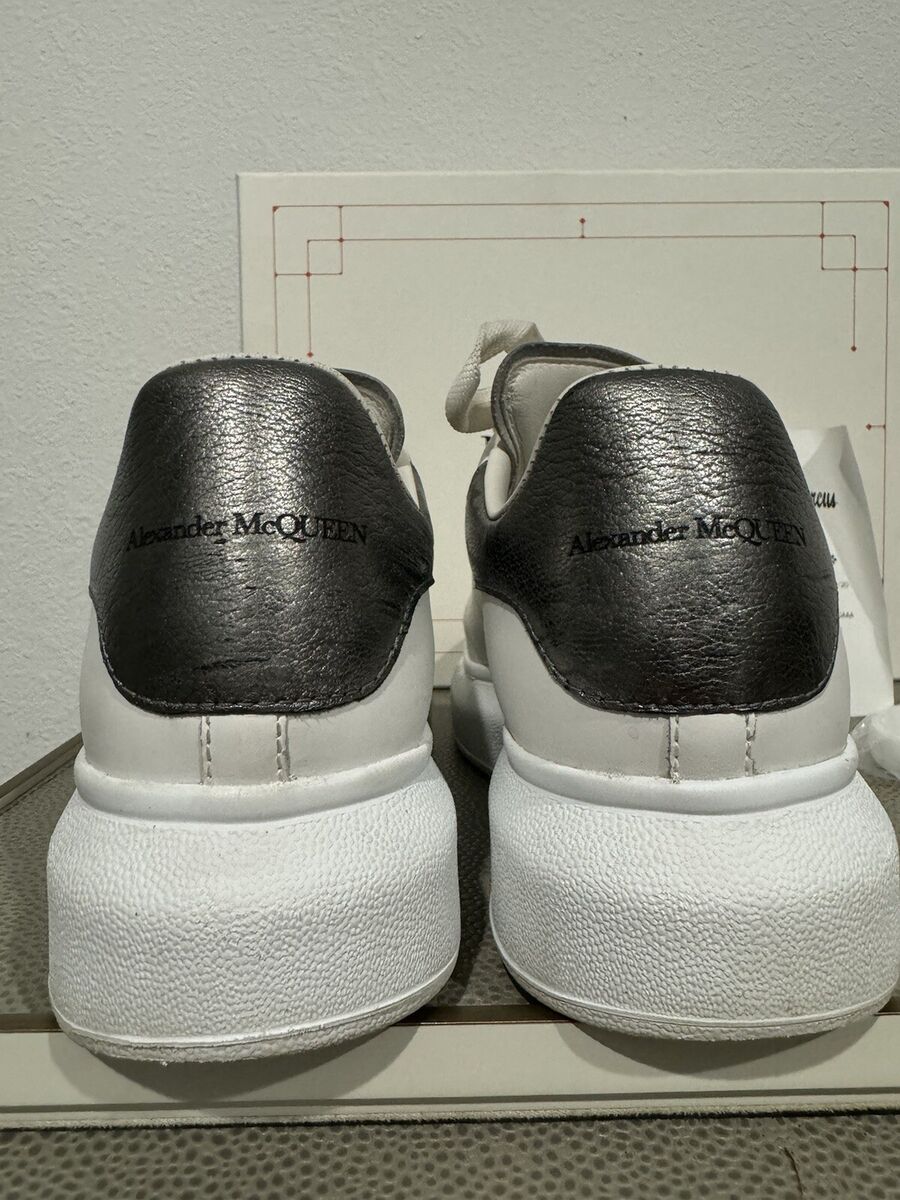 Alexander McQueen Larry Leather Sneakers White/black Pearl Alexander McQueen Larry Leather Sneakers White/black Pearl