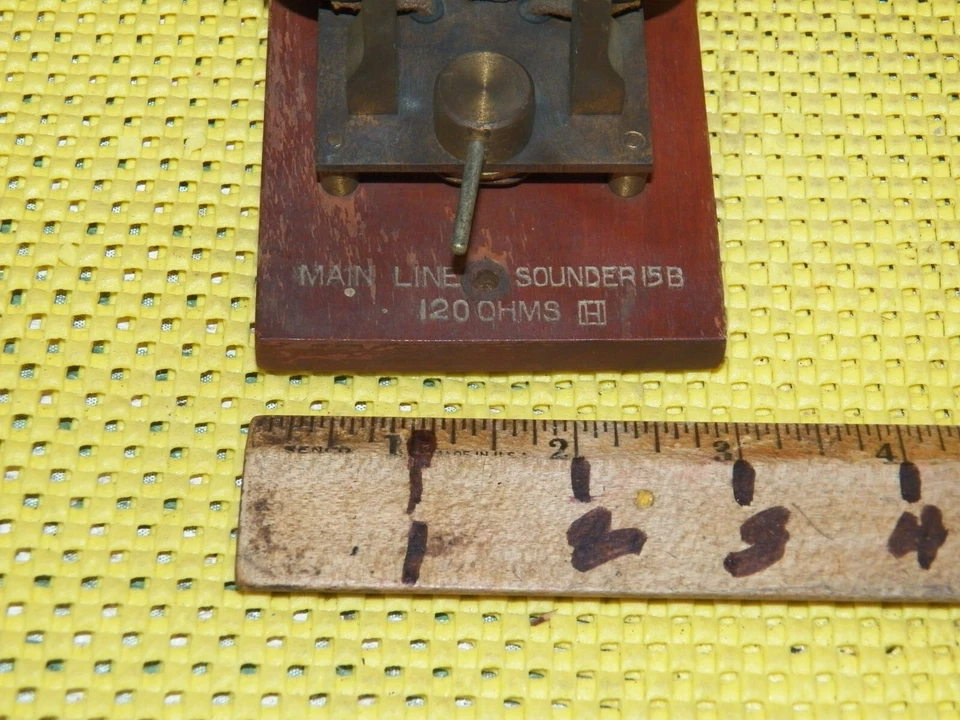Vintage WESTERN ELECTRIC Main Line Sounder Morse Code Model 15B 120 OHMS - Image 3 of 4