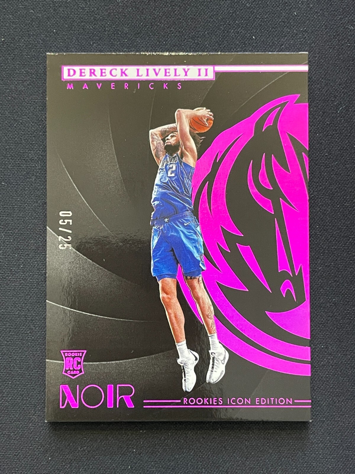 Dereck Lively II 2023-24 Panini Noir Rookies Icon Edition Red 05/25 #200
