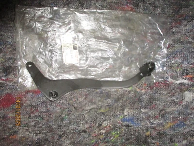 pédale de frein arrière neuve et d'origine pour YAMAHA 80 YZ réf 22W-27211-00 - Photo 1/4