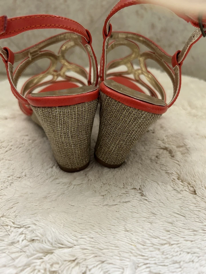 Zapatos de cuña Sam And Libby talla 6,5 Foto 4 de 4