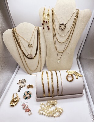Lot Vintage- Now Fashion Jewelry Necklaces and Chains Earrings and Brooches  C-5