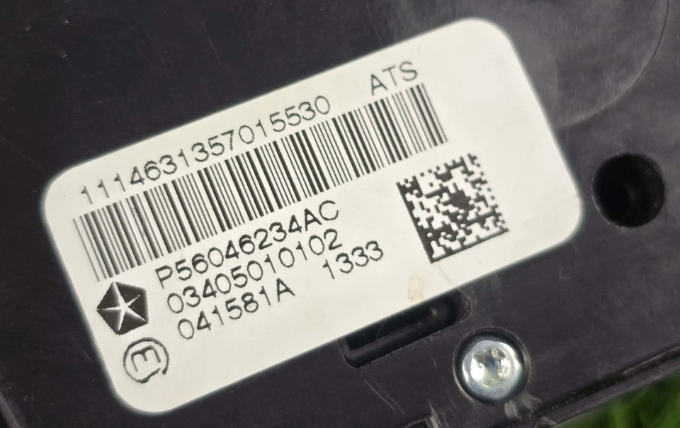 Jeep Grand Cherokee 2011-2013 caja de transferencia interruptor consola central P56046234AC Foto 2 de 4