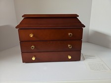 Williamsburg Reed & Barton  Queen  Mary  Jewelry  Box  New In Original Box