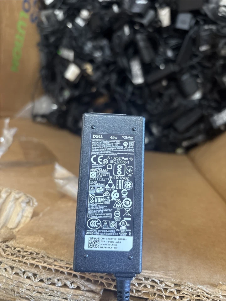 Cargador adaptador de CA genuino Dell 45W pequeño pin con cables lote de 10x con cables Foto 3 de 4