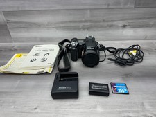 Nikon COOLPIX 5700 E5700 5.0MP Black Digital Camera w/ Charger Battery & Memory