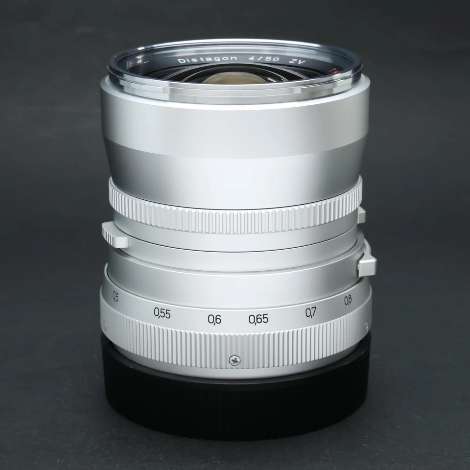 Carl Zeiss Distagon T* 50mm F/4ZV Classic (for Hasselblad V) #100 - Image 4 of 4