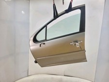 Porte avant et accessoires Peugeot 207