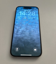 Apple iPhone 16 256GB White Unlocked 6.1in iOS Bar Smartphone 