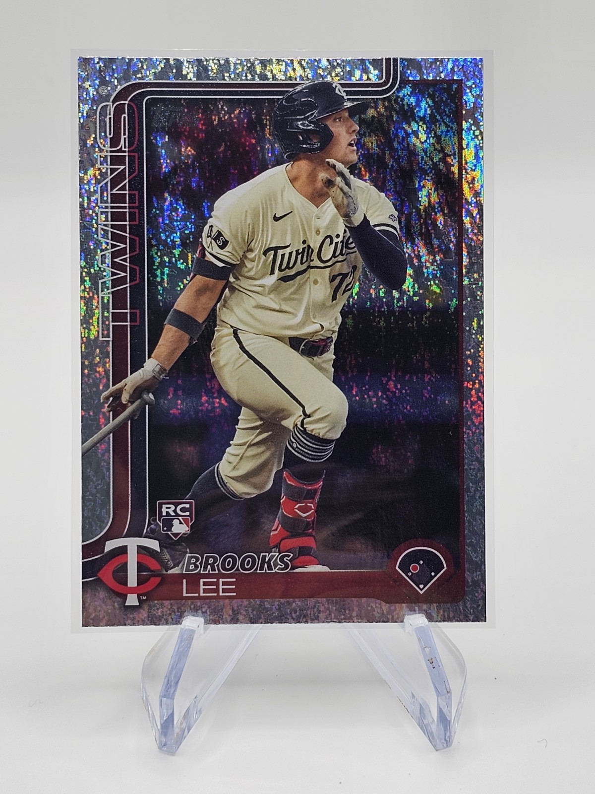 2025 Topps #317 Brooks Lee Holo Foil Twins