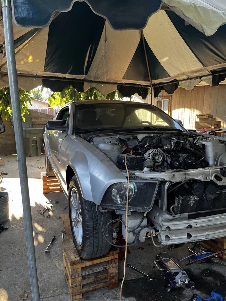 2005 - 2009 2006 2007 Ford Mustang Leather Driver Steering Wheel W/ Controls OEM - Image 3 of 3