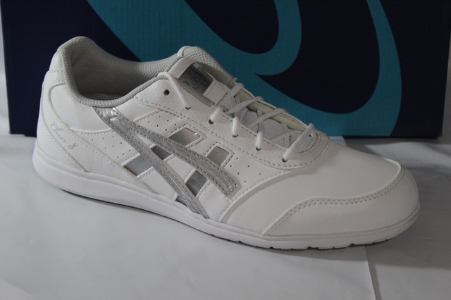 vintage asics cheer shoes