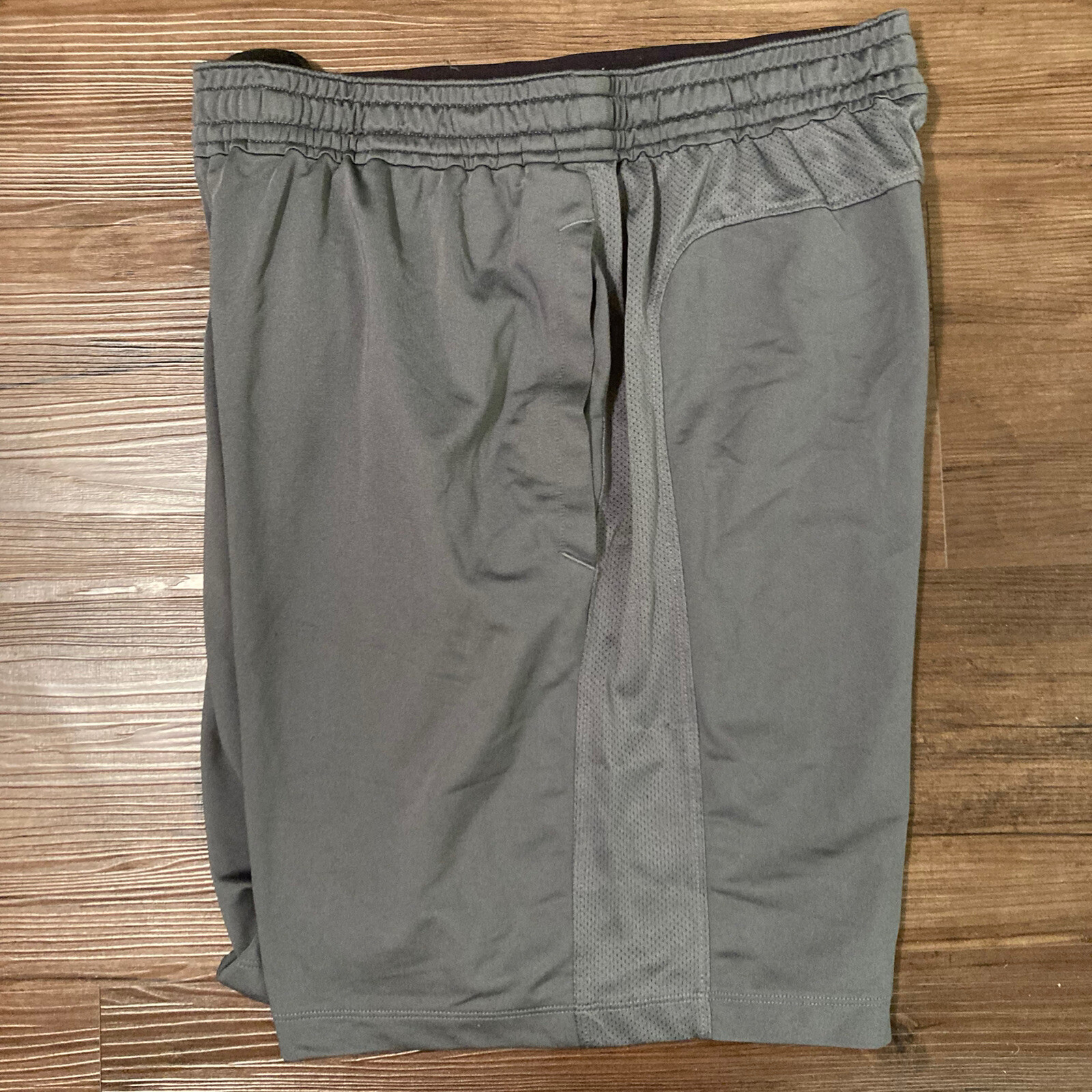 UNDER ARMOUR HEATGEARGrey Perform.Poly/Spdx, Mens At… Gem