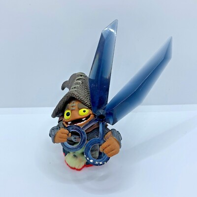 Skylanders Trap Team Figure Short Cut Trap Master Undead Element