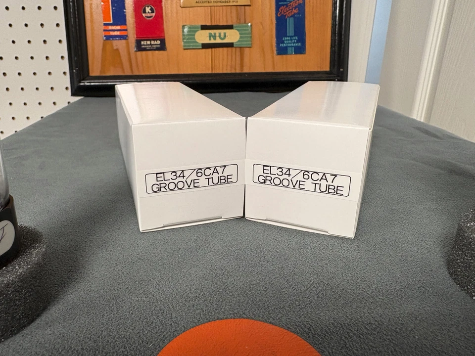 Par de tubos ranurados combinados - EL34 / 6CA7 - Amplitrex - Puntuaciones de prueba muy fuertes Foto 3 de 4