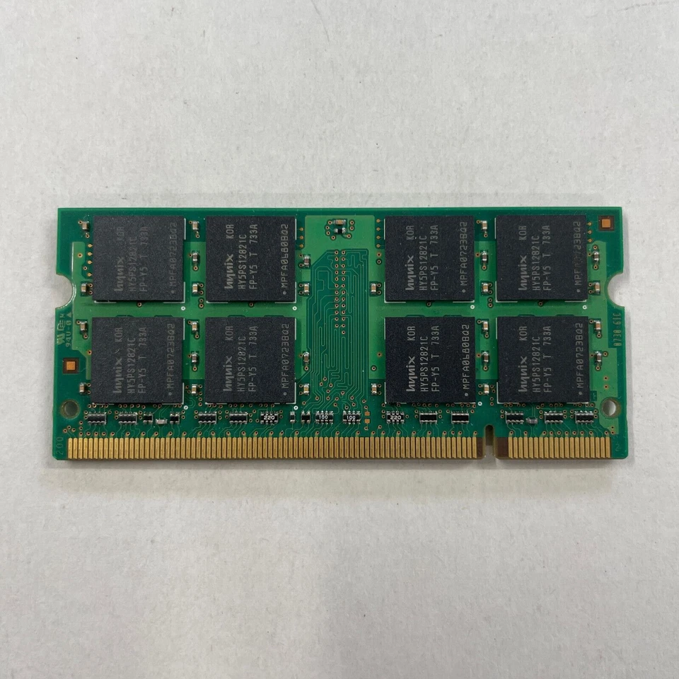 Hynix 1GB DDR2 RAM PC2-5300 667MHz non-ECC Unbuffered SODIMM HYMP512S64CP8-Y5 - Image 3 of 3