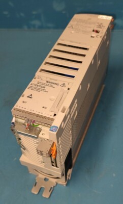 LENZE  E82EV152_4C  8200 Vector  Id.-No.: 13142439  Version: 4A37