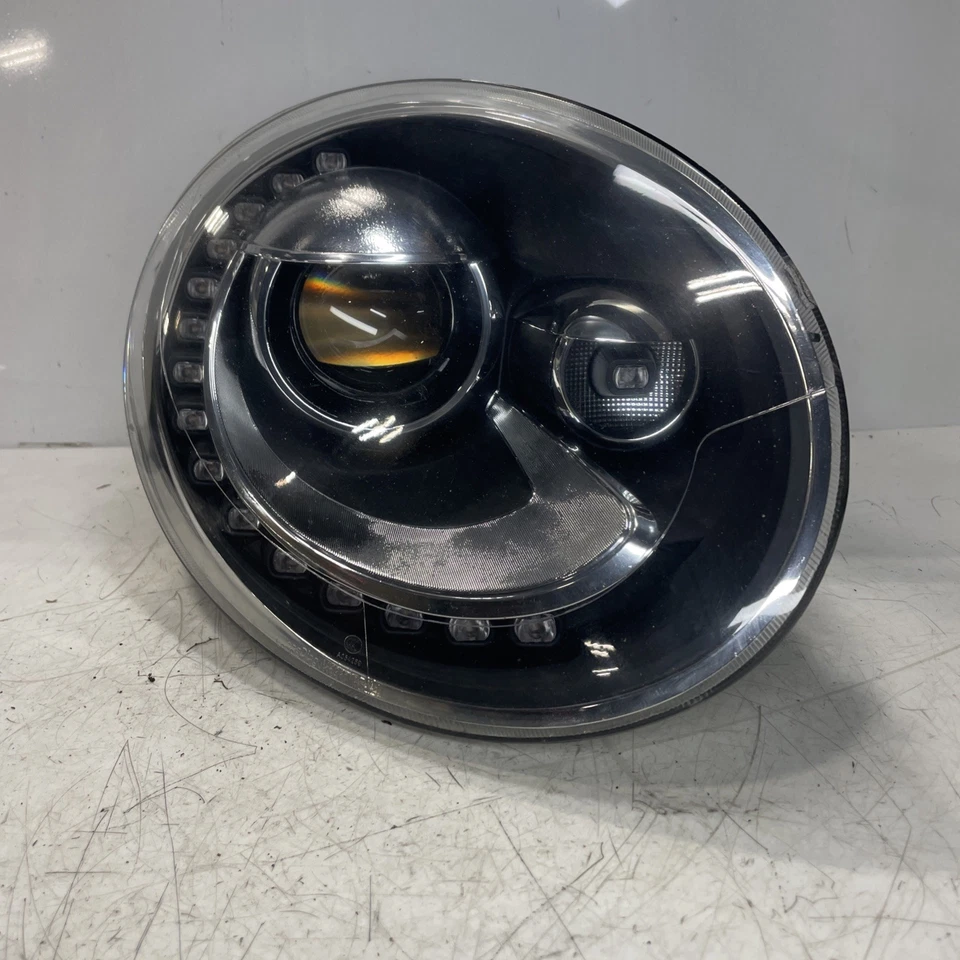 Faro delantero derecho Volkswagen BEETLE 2012-2013 XENÓN HID 5C1941032H OEM Foto 2 de 4