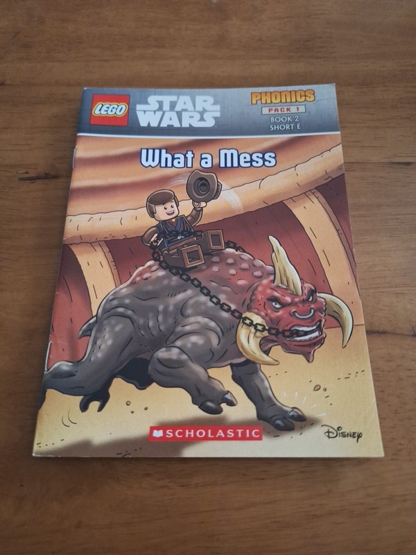 PACK 1 REPLACEMENT STAR WARS LEGO PHONICS BOOK 2 SHORT E - WHAT A MESS