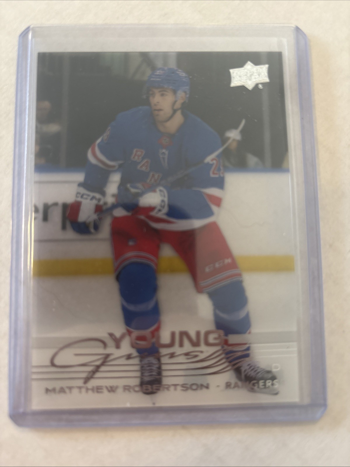 2025 UPPER DECK SERIES 1 #239 MATTHEW ROBERTSON CLEAR CUT YOUNG GUNS ROOKIE RC