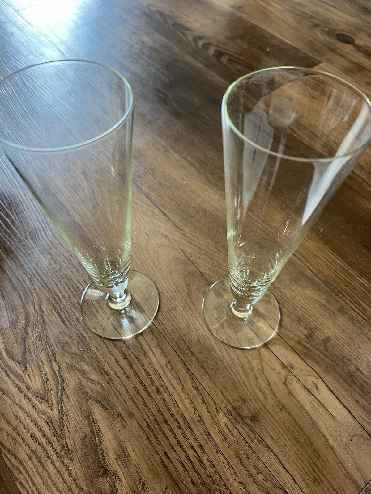 Set of 2 Clear Glass Stemmed Champagne Flutes 8 1/4” Tall