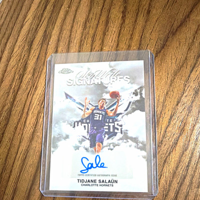 Topps 2025-26 Topps Chrome Tidjane Salaün Hornets Sky-Write Auto SWS-TS