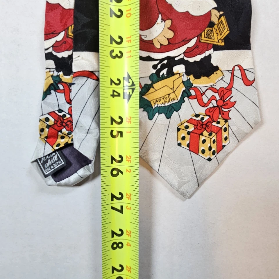 Corbata de Navidad de seda Surrey vintage Papá Noel traviesa bonita lista vacaciones usada Foto 4 de 4