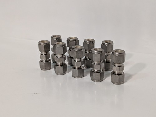 Lot of 9 Swagelok 316 3GU Pipe Fittings, Compression Coupling / Union, Stainless - Picture 10 of 13