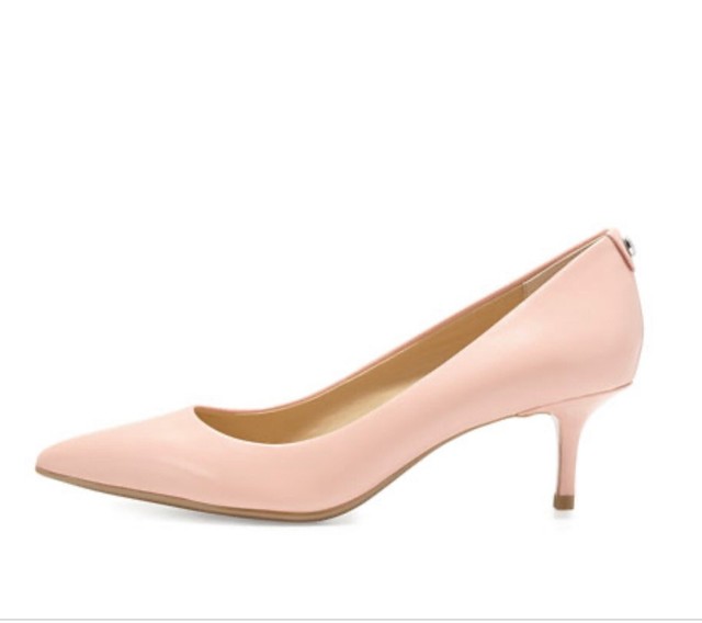 eliza flex kitten pump