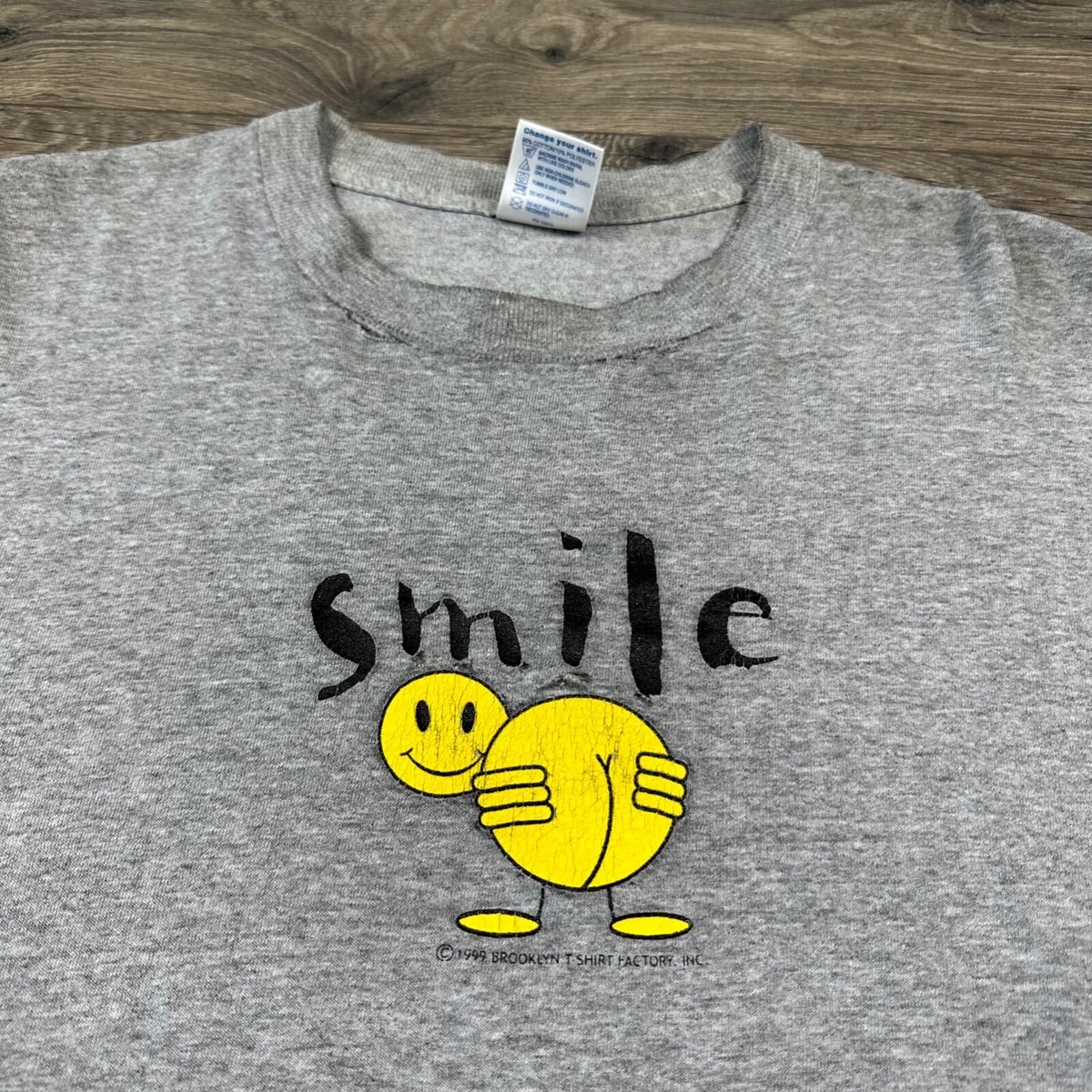 Vintage Smile Mooning Shirt Adult Large Gray Funny Joke Brooklyn T
