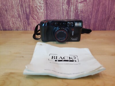 Blacks Macro Camera BX7500 Zoom Quartz Date 5mm Built in Flash 38-80 mm Lens