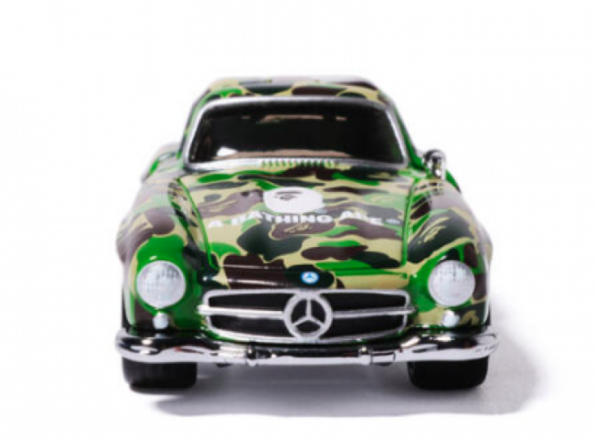 BAPE HOT WHEELS　55 MERCEDES-BENZ 300SL BAPE Hot Wheels 1955 Mercedes-Benz 300 SL – Mattel Creations