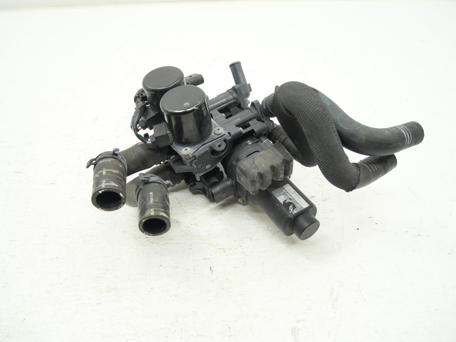 2005 Bentley Continental GT A/C HVAC Heater Coolant Control Valve Solenoid OEM