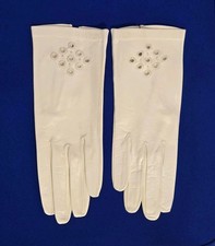 Vntg White Size 7 Kid Gloves Hand Embroidered Triangle Eyelets Never Worn