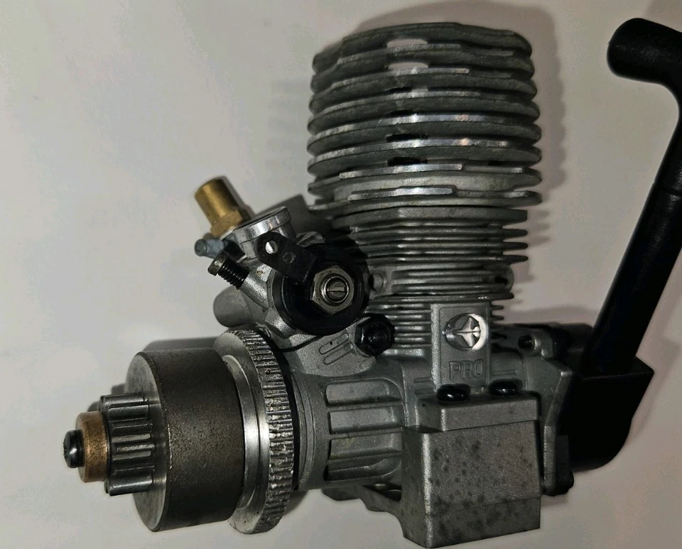 Thunder Tiger PRO 12 Nitro Engine - Image 2 of 4