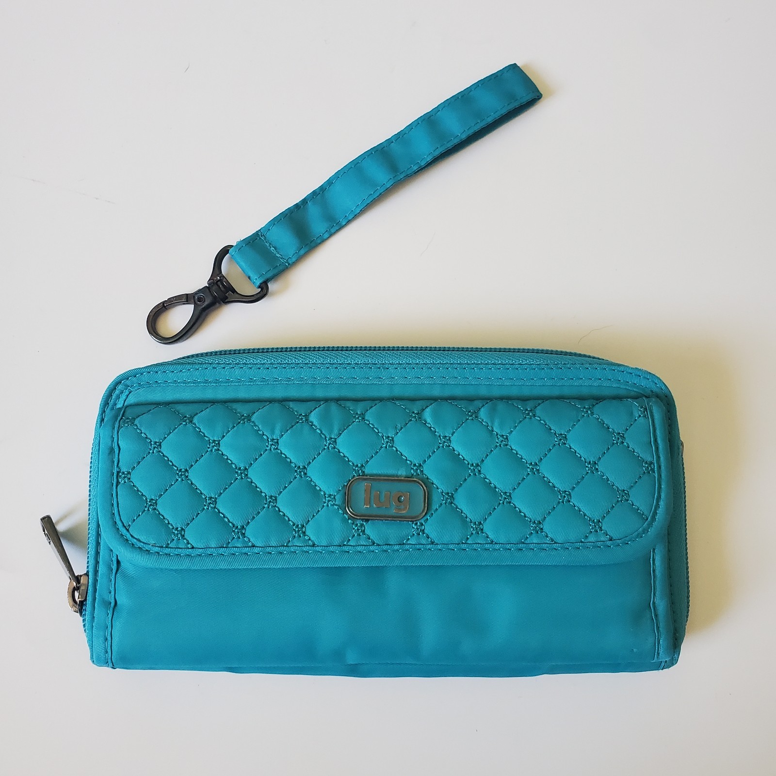 Lug KickFlip RFID Wristlet Wallet Kelly Green Zip Around Convertible Organizer