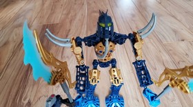 LEGO BIONICLE GLATORIAN - Tarix 8981 - COMPLETE - NO Manual Or Can