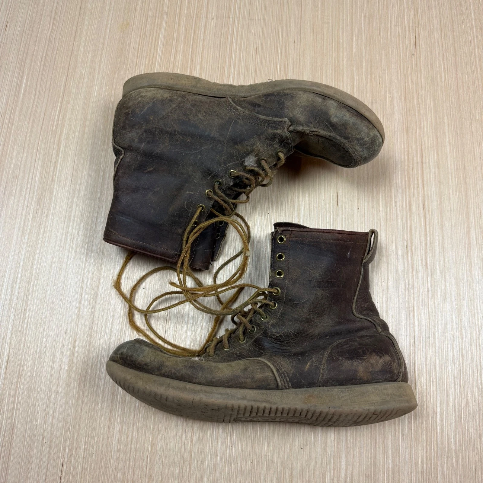 Vintage LL Baan Moc Toe Boots Crepe Sole Wedge Hiking Work size 11 Distressed