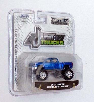 Jada Just Trucks 1/64 Scale 14020 - 2014 Chevrolet Silverado Pickup - Met Blue