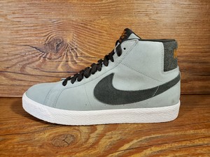 nike sb blazer mid jade