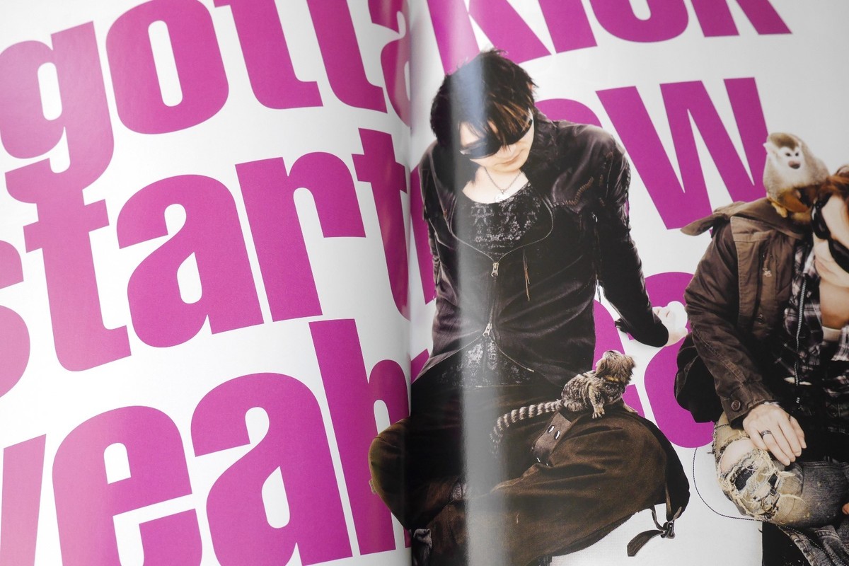 VAMPS Monthly Vamps Vol 08 Magazine Hyde K.A.Z Japanese ISBN