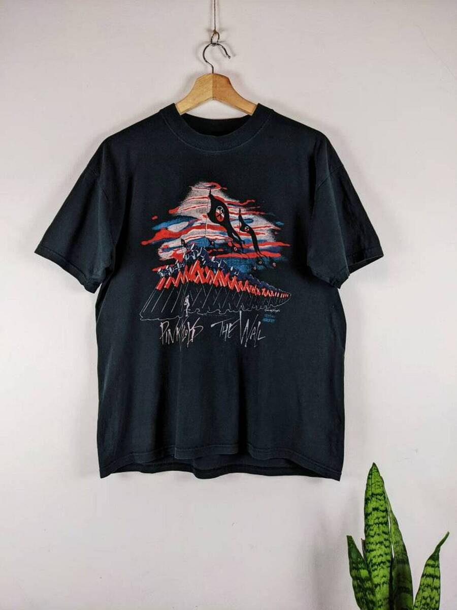Vintage Pink Floyd The Wall 1982 Merch T-Shirt | eBay Vintage Pink Floyd The Wall 1982 Merch T-Shirt | eBay