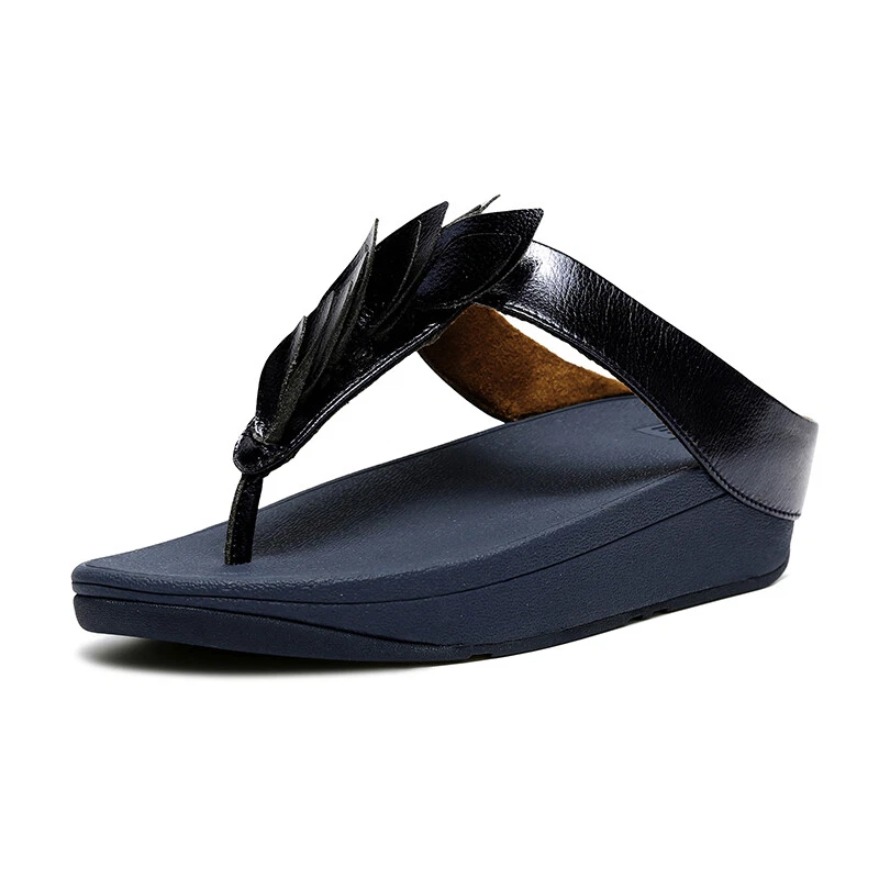 Tk cheap maxx fitflops