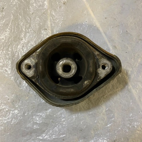 VW Passat 3B Motorlager Getriebelager Lager 8D0399151