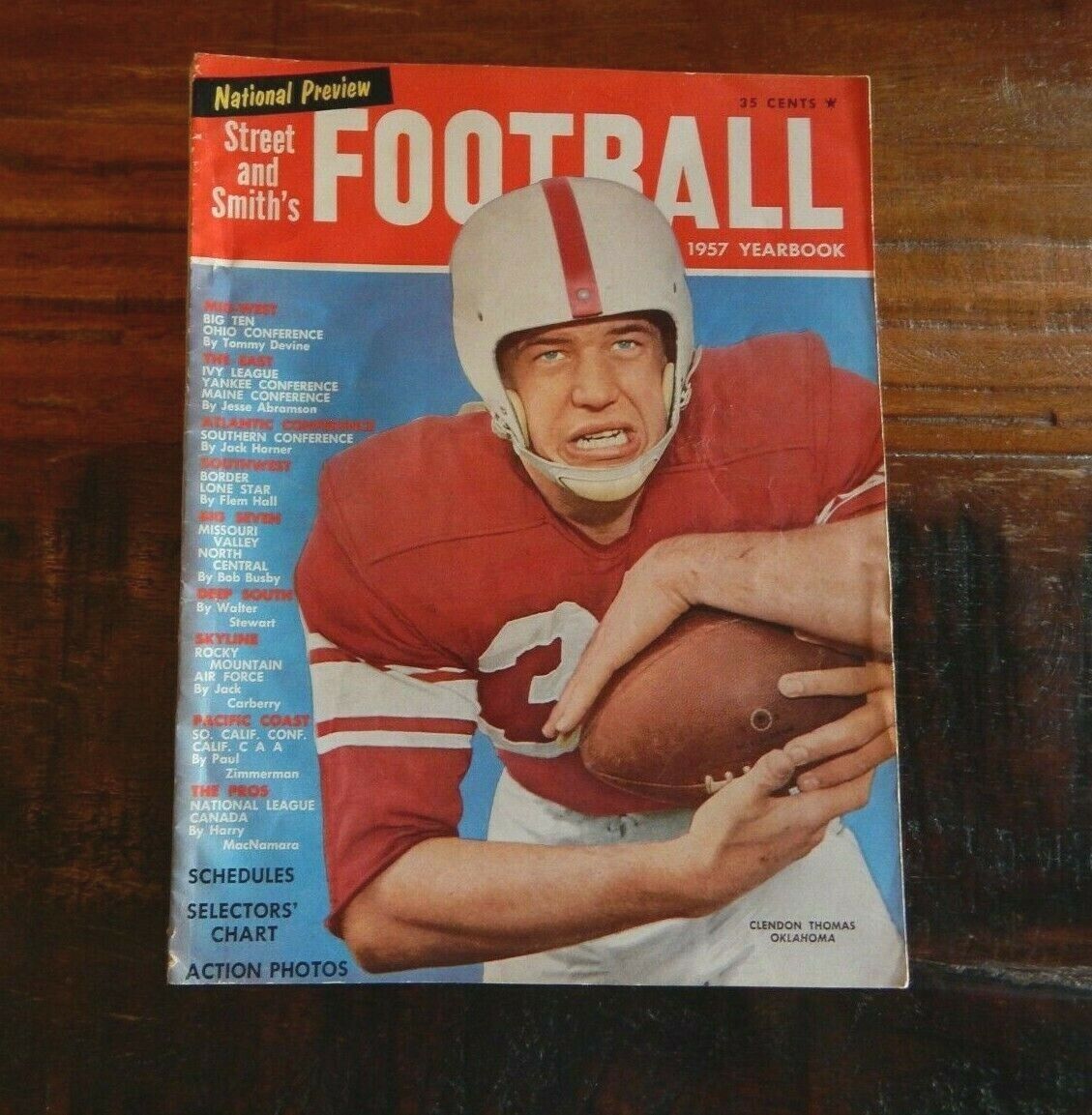 1957 STREET gift SMITH'S FOOTBALL MAGAZINE YEARBOOK THOMAS Cheap super special price CLENDON