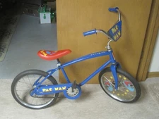 Vintage 1980 Pac-Man Bicycle AMF Junior Roadmaster Bike Arcade Collectible RARE!