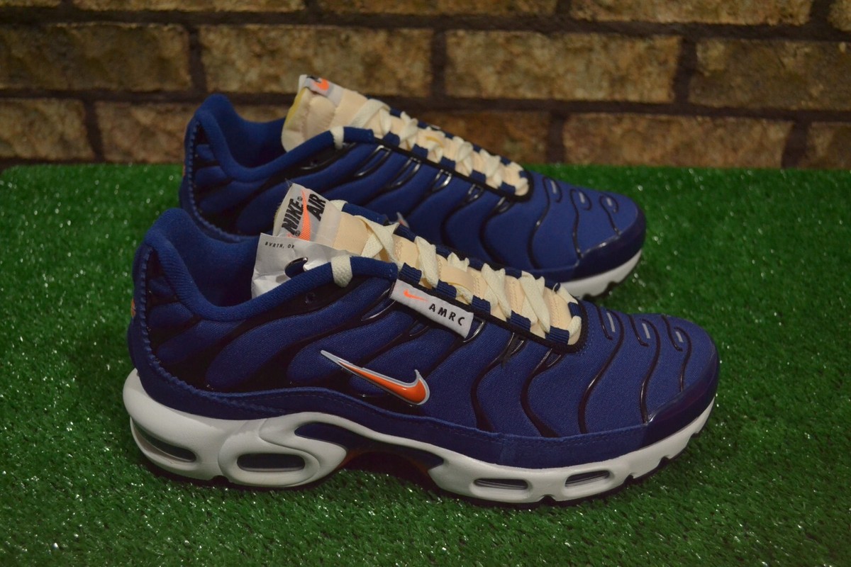 Size 7.5 - Nike Air Max Plus SE Running Club -‎ University Red Light Photo Blue 90b0cb7cb8fedf1ace1be9fbd2221e  main image 2
